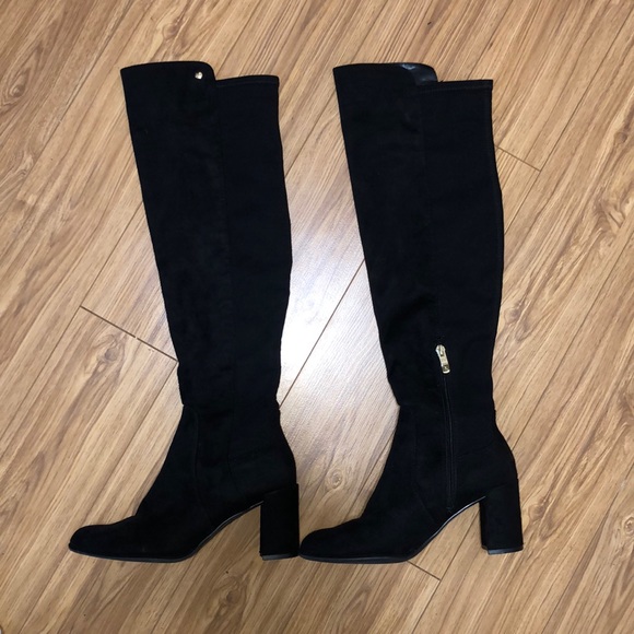 liz claiborne womens cornelia block heel zip bootie